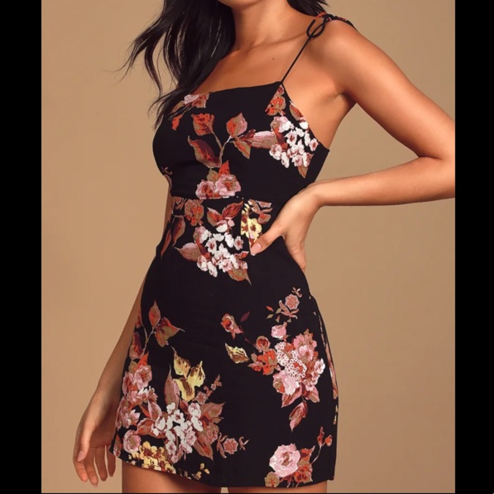 NWT! Black Floral Print Tie-Strap Mini Dress